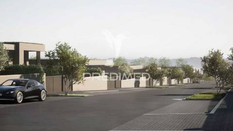 Moradia térrea t4 em estrutura – soutelo, vila verde