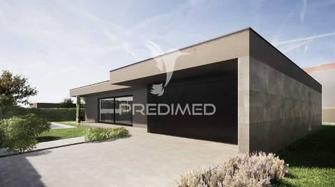 Moradia térrea t4 em estrutura – soutelo, vila verde