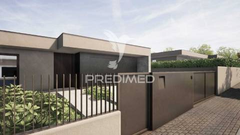 Moradia térrea t4 em estrutura – soutelo, vila verde