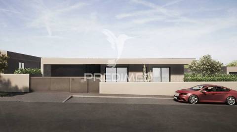 Moradia térrea t4 em estrutura – soutelo, vila verde