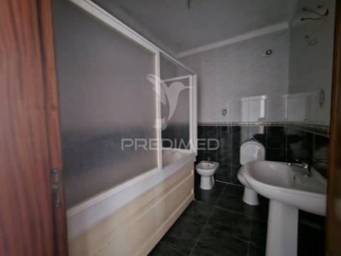 Apartamento t4 em gaio do rosário