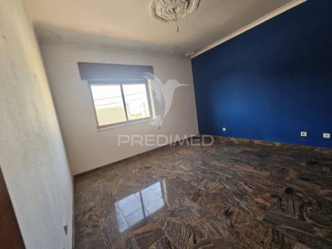 Apartamento t4 em gaio do rosário