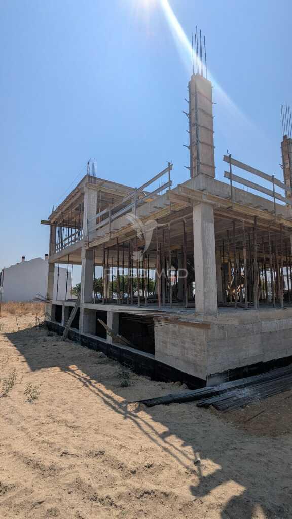 Moradia em banda t3 em fase de construção - atalaia, montijo