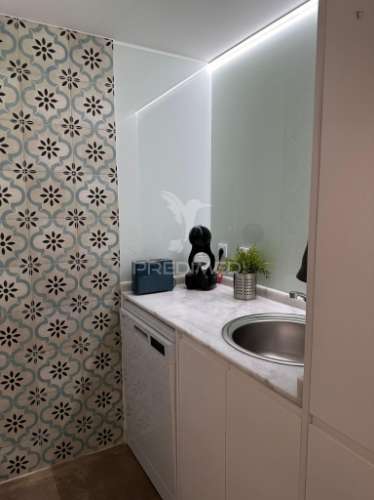 Vende-se moradia t1 duplex mobilada porto