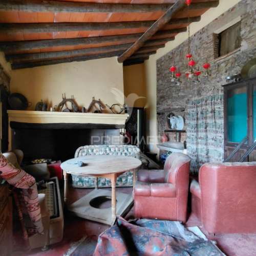 Casa antiga em alpalhão