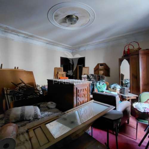 Casa antiga em alpalhão