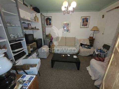 Moradia t3 com espaço exterior - grândola