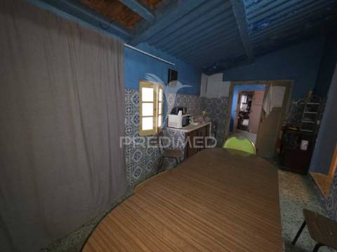 Moradia t3 com espaço exterior - grândola