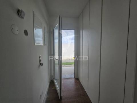 Moradia isolada t3 c/piscina e garagem, em azeitão