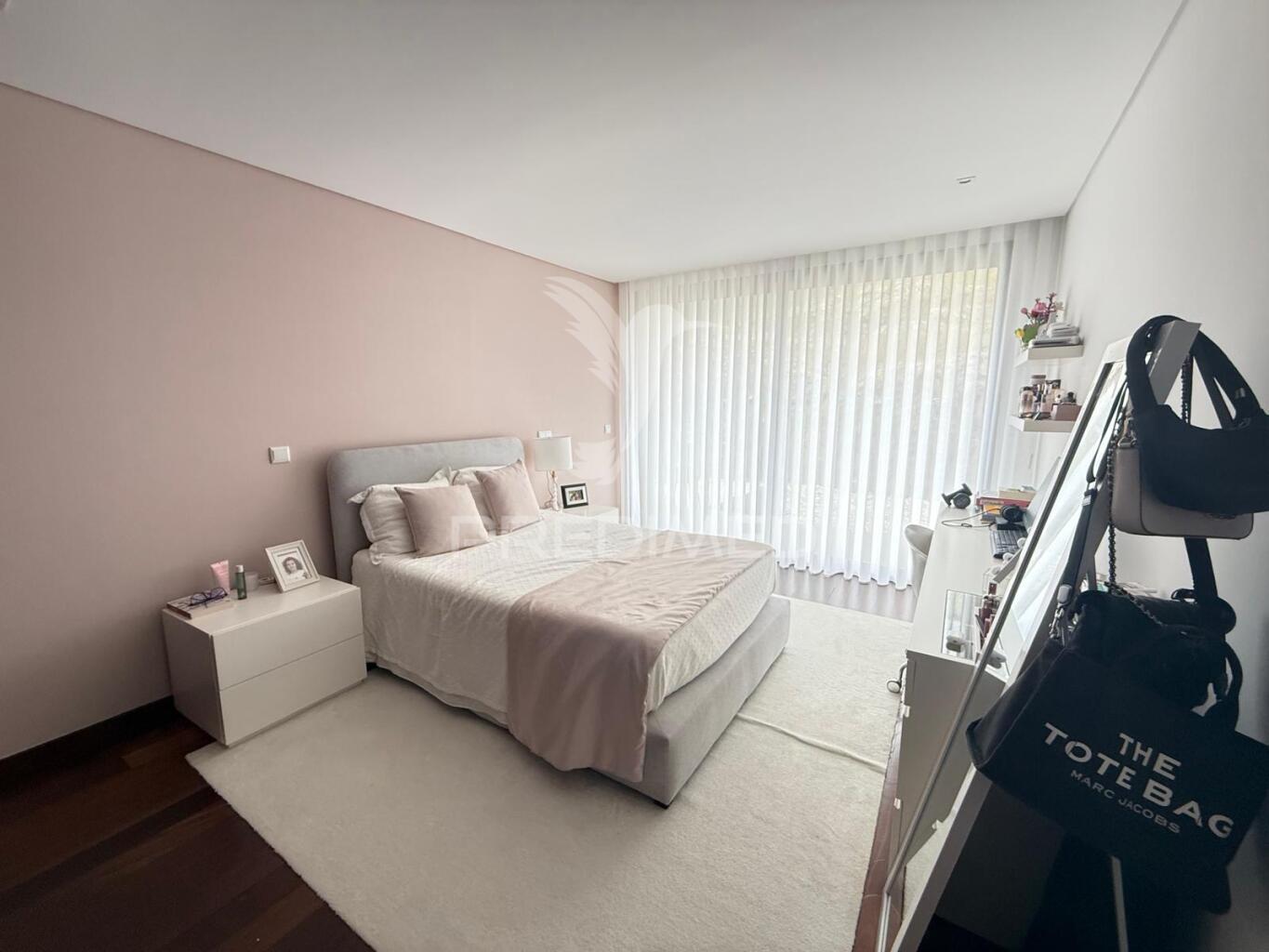 Moradia recente t3 na trofa