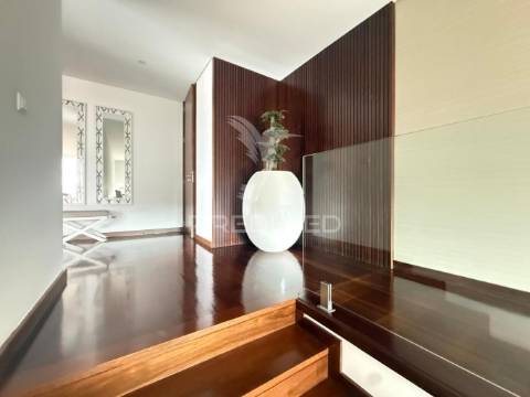 Moradia recente t3 na trofa