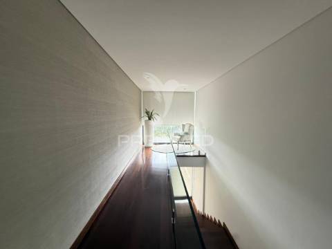 Moradia recente t3 na trofa