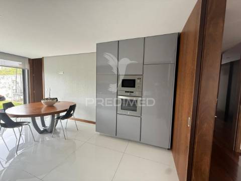 Moradia recente t3 na trofa