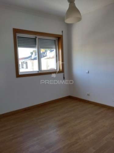 Moradia t5 independente — perto do aeroporto do porto | excelente localização e acessos