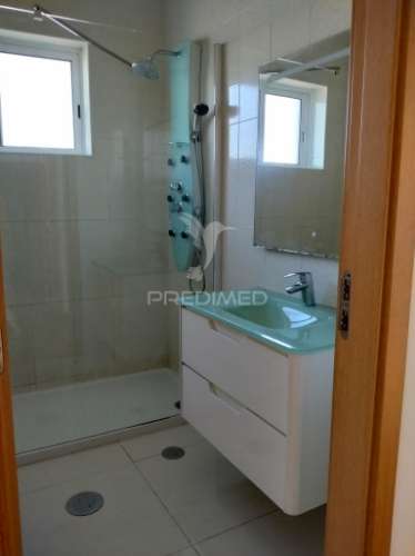 Moradia t5 independente — perto do aeroporto do porto | excelente localização e acessos