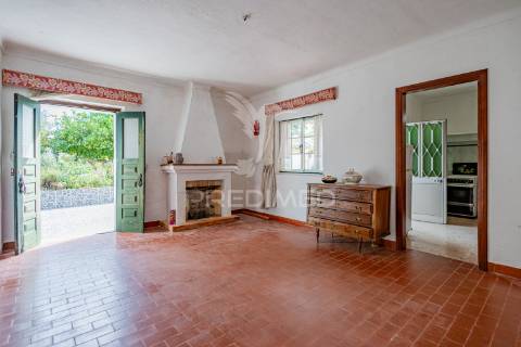 Moradia típica alentejana em mora