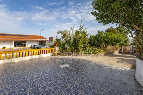 Moradia típica alentejana em mora