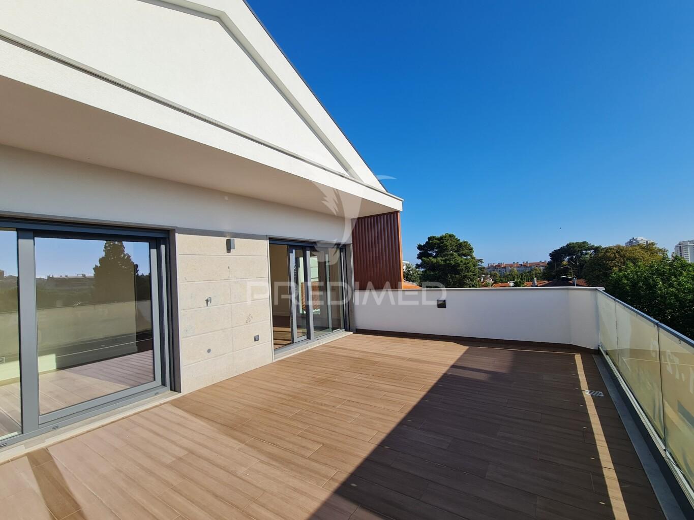 T4, elegância contemporânea a estrear no coração de cascais