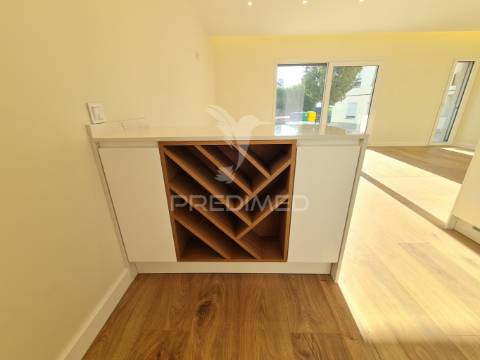 T1, elegância contemporânea a estrear no coração de cascais