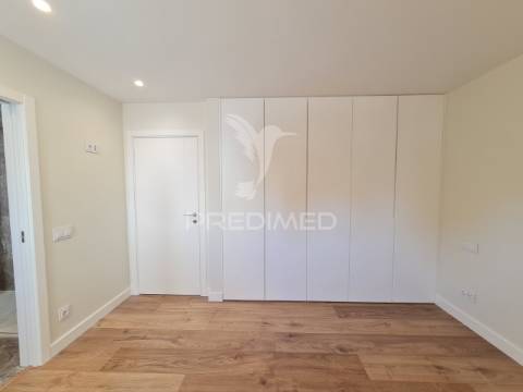 T1, elegância contemporânea a estrear no coração de cascais