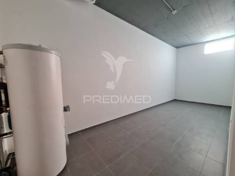 T3, elegância contemporânea a estrear no coração de cascais