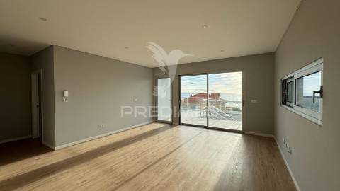 Moradia isolada t4, paúl do mar - calheta - ilha da madeira