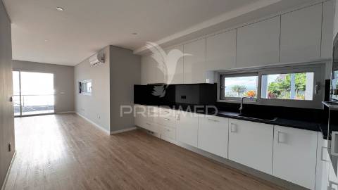 Moradia isolada t4, paúl do mar - calheta - ilha da madeira