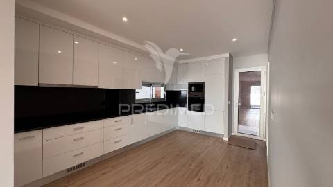 Moradia isolada t4, paúl do mar - calheta - ilha da madeira