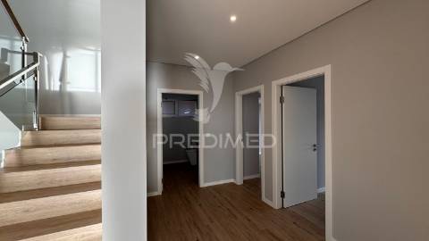 Moradia isolada t4, paúl do mar - calheta - ilha da madeira