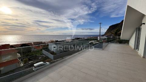 Moradia isolada t4, paúl do mar - calheta - ilha da madeira