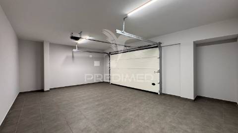 Moradia isolada t4, paúl do mar - calheta - ilha da madeira