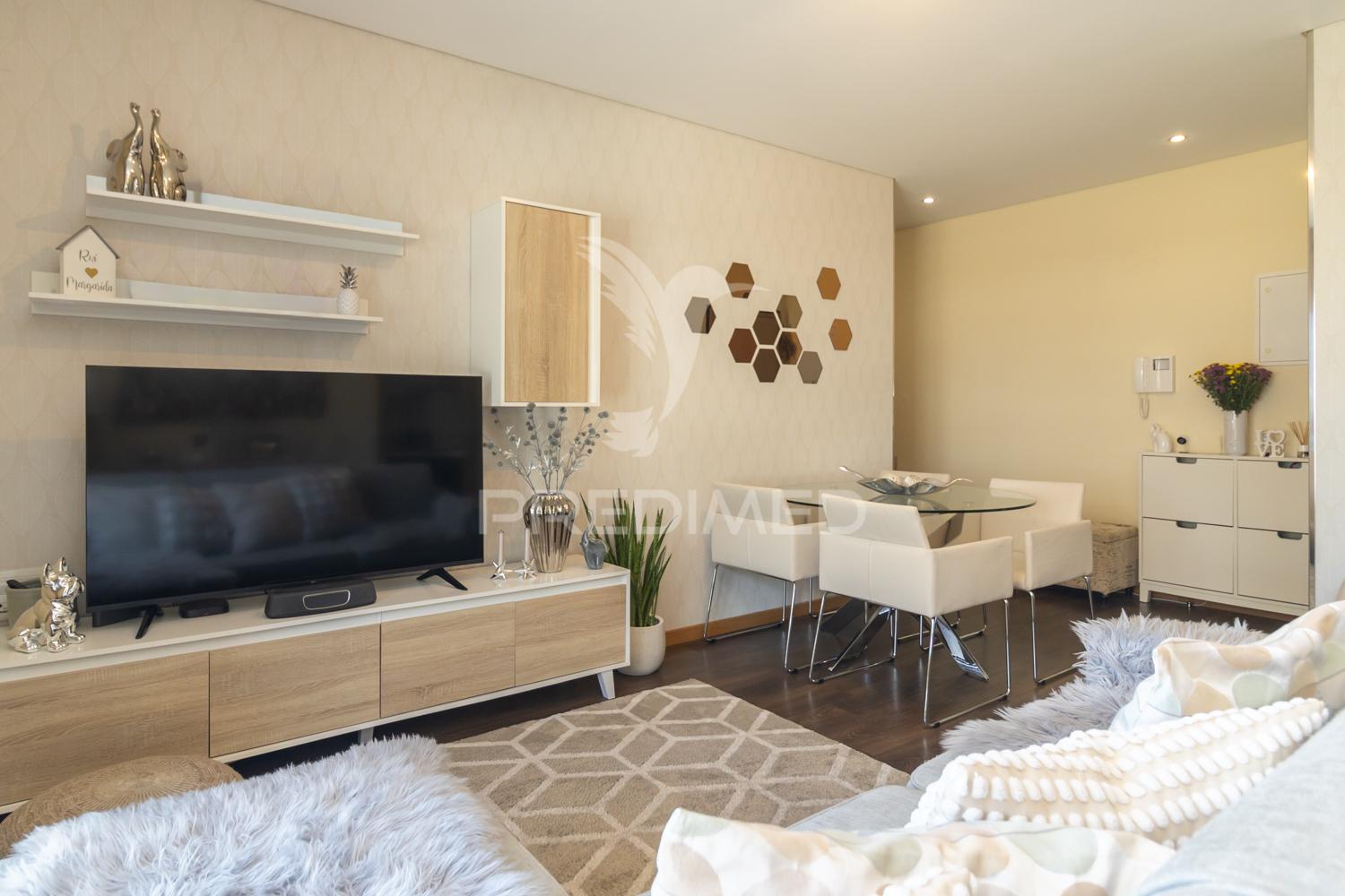 Apartamento t2 || paio pires