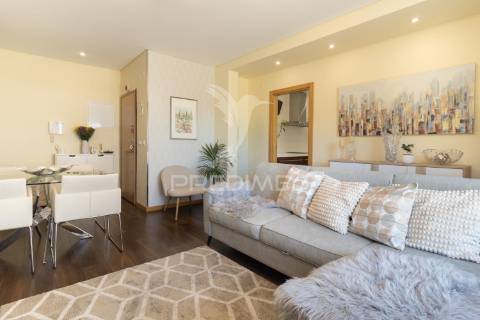 Apartamento t2 || paio pires