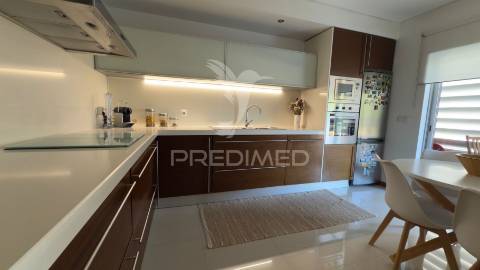 Apartamento t2 || paio pires