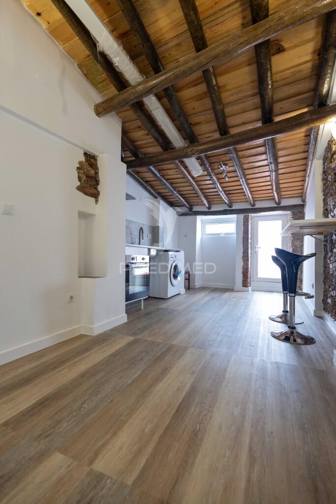 Apartamento t2 renovado na zona histórica do alandroal
