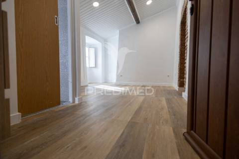 Apartamento t2 renovado na zona histórica do alandroal