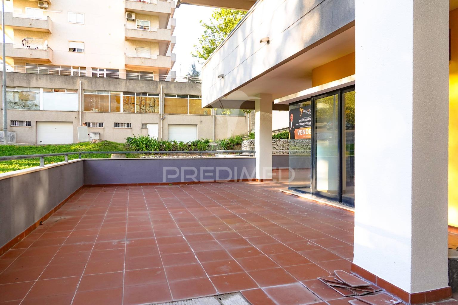 Apartamento t2 remodelado, abrantes.