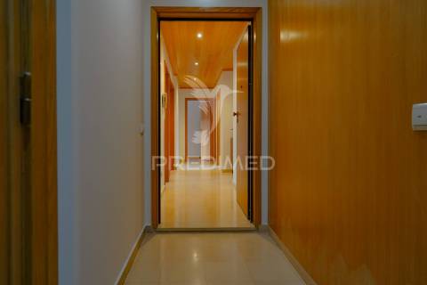 Apartamento t2 remodelado, abrantes.