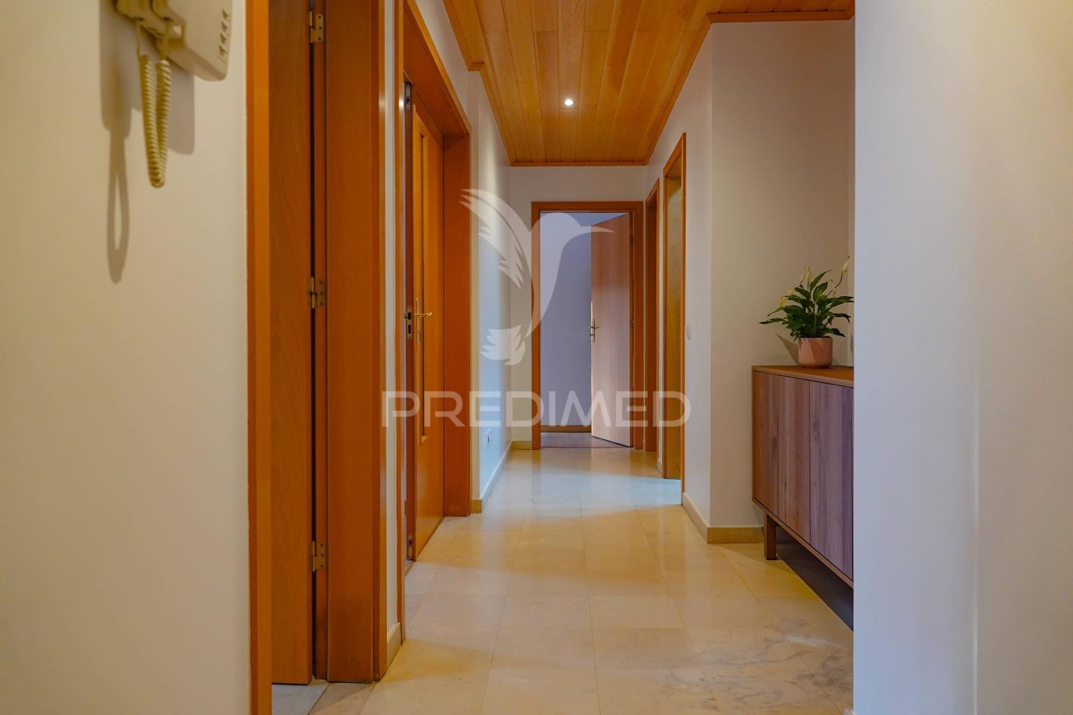 Apartamento t2 remodelado, abrantes.