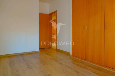 Apartamento t2 remodelado, abrantes.