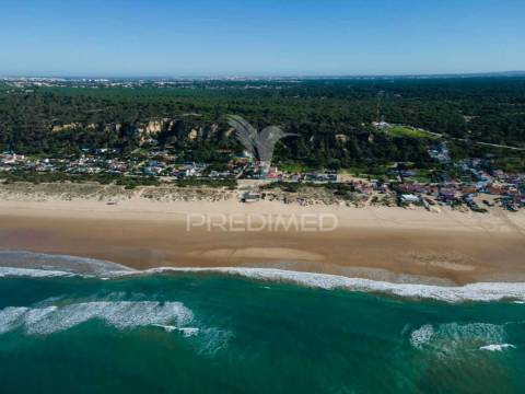 Fantástica moradia na herdade da aroeira