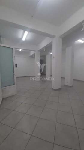 ✨ oportunidade única ✨ loja p./ comércio ou serviços de 163,50m2 ( junto à av. luisa todi ).