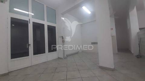✨ oportunidade única ✨ loja p./ comércio ou serviços de 163,50m2 ( junto à av. luisa todi ).