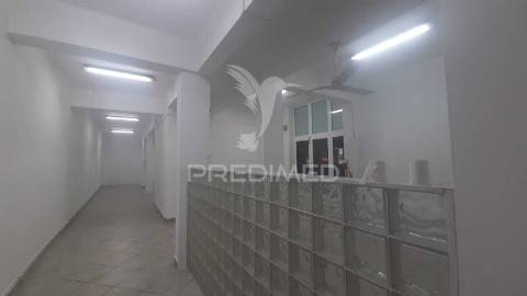 ✨ oportunidade única ✨ loja p./ comércio ou serviços de 163,50m2 ( junto à av. luisa todi ).