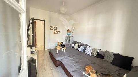 Apartamento t2+1 semi-remodelado