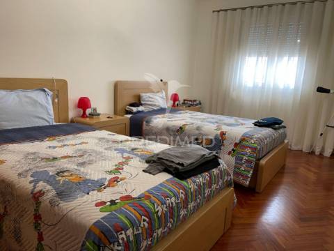 ? apartamento t3 junto ao braga parque – braga