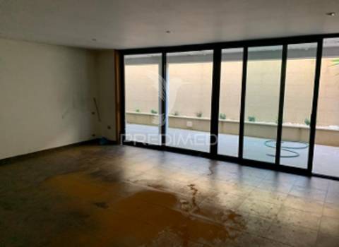 Moradia v3 com sauna e jacuzzi — louredo, paredes