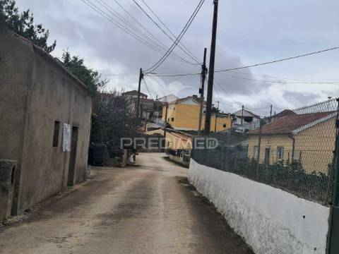 Oportunidade única | ruína com projeto de vida no sobral da abelheira – mafra