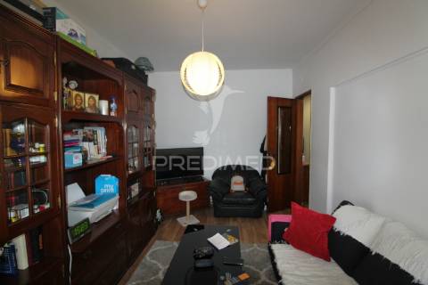 T1 adaptado a t2 com quintal em alcochete