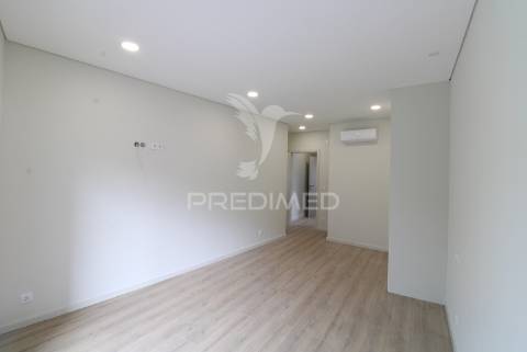 Andar moradia t3 duplex novo com box e terraço em alfena